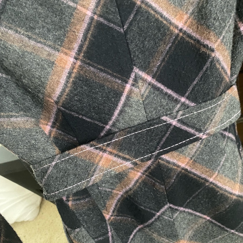 Wool coat - Picture 3 of 6